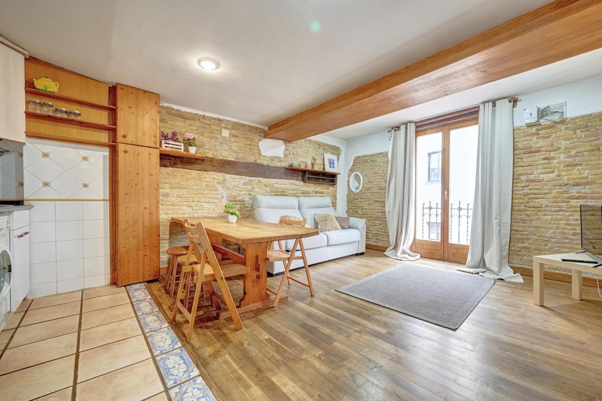 Casa Ana Mari II By Clabao Apartment ปัมโปลนา ภายนอก รูปภาพ